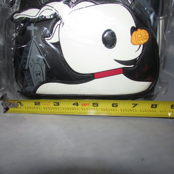 FunKon 21' Jack Skellington & Zero Glow In The Dark Loungefly Mini Backpack NWT - Picture 6 of 7